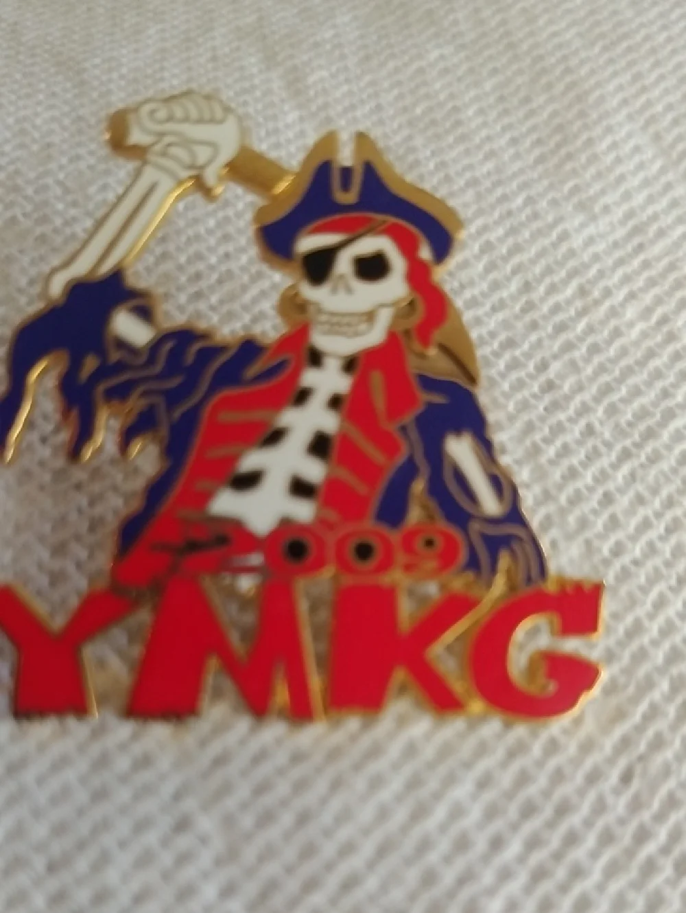 Tampa Bay Gasparilla 2009 YMKG Red & Blue Pirate Enamel Pin